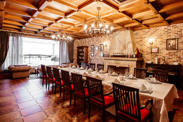 Dining & Entertaining