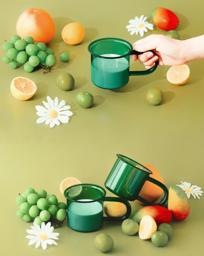 Set of 2 - Hand Blown Retro Glass Coffee Mugs ( $19.9 each ）