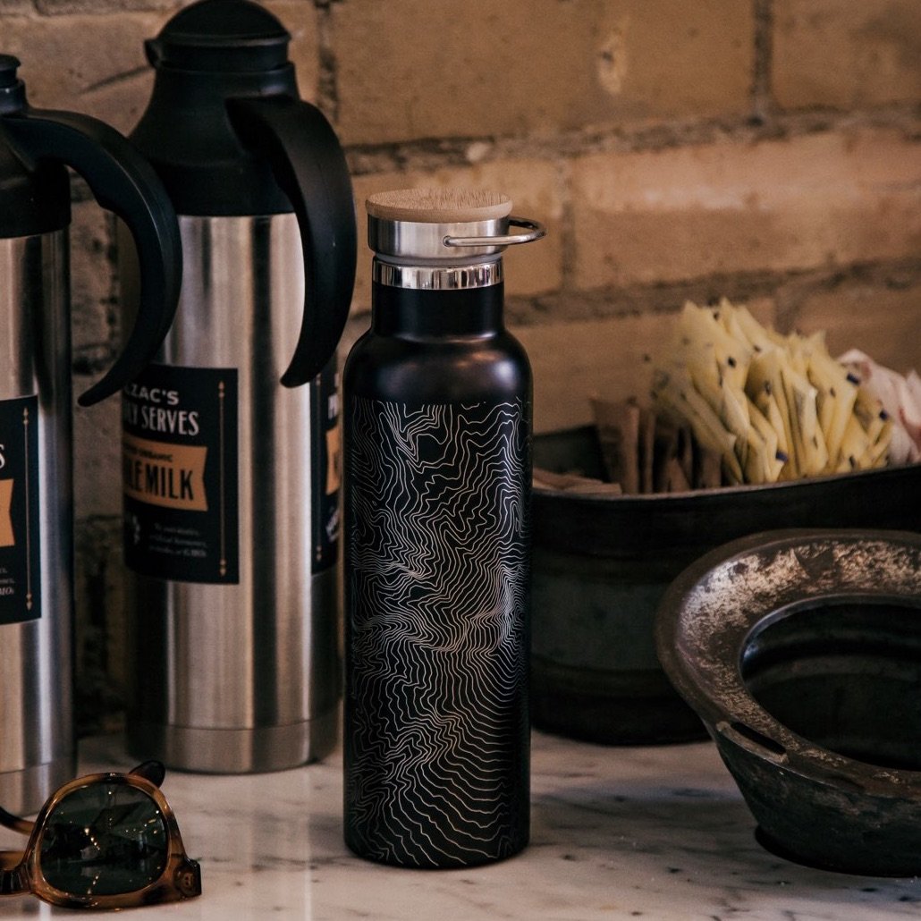 Aurora - Colorado Map Bottle with Bamboo Top in Matte Black
